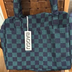 BAGGU Small Cloud Carry-on NWT Navy Green Check